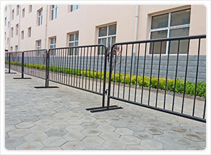 Crowd Control Barrier